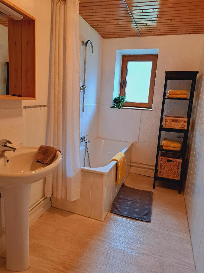 Le Chalet - Maison De Vacances La-Roche-en-Ardenne Zewnętrze zdjęcie